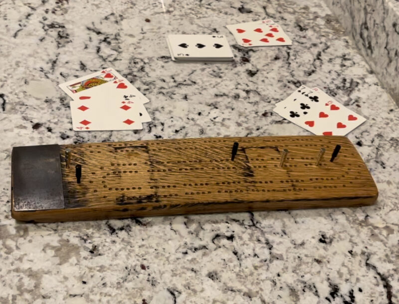 Cribbage Board - Magnetic